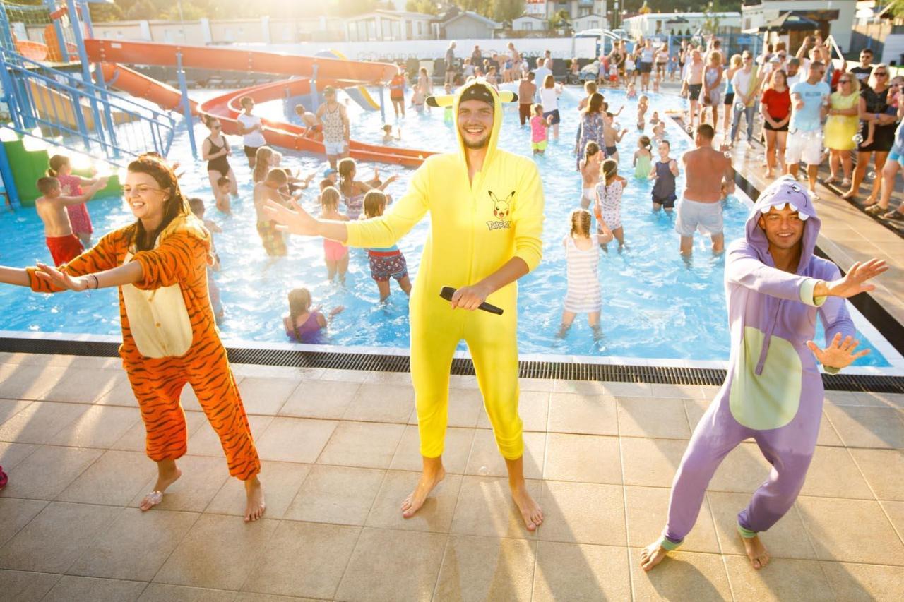 Osrodek Wypoczynkowy Zlota Plaza Hotel เมียลโน ภายนอก รูปภาพ